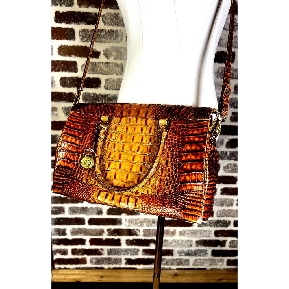 Brahmin Vtg Crossbody Croc Embossed Leather Dual Rolled Handles Brass Tone Logo